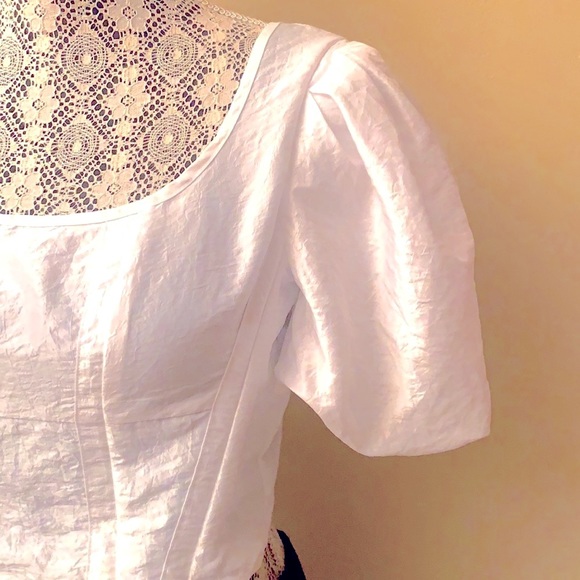 Topshop Tops - TOPSHOP Snow White crop top